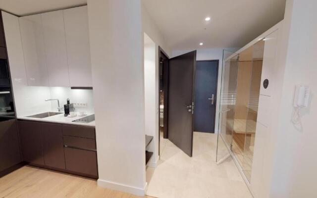 White Pearl Apartment 0.09