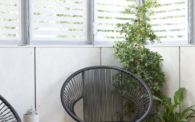 Studio Reuss - a City Retreat
