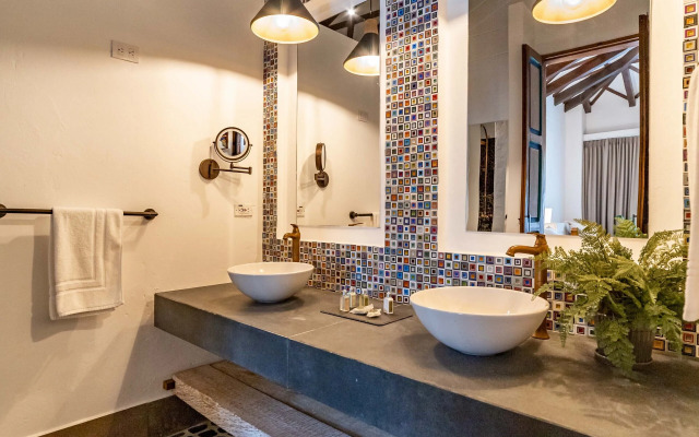 Casa Jacaranda Hotel Boutique by HMC - Cauca Viejo - Mayores de 14 años