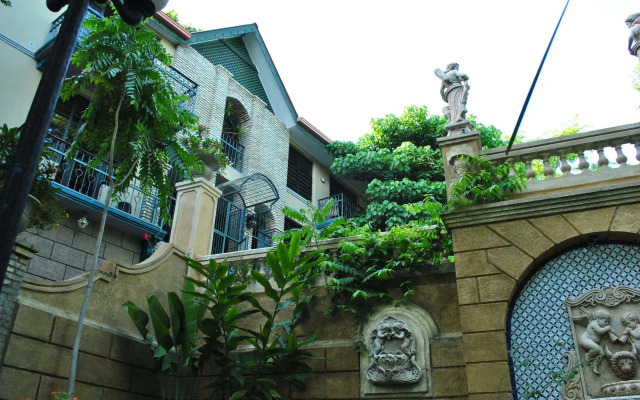 Gayac Residences