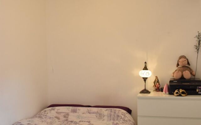 Cosy 1 Bedroom Apartment in West Kensington