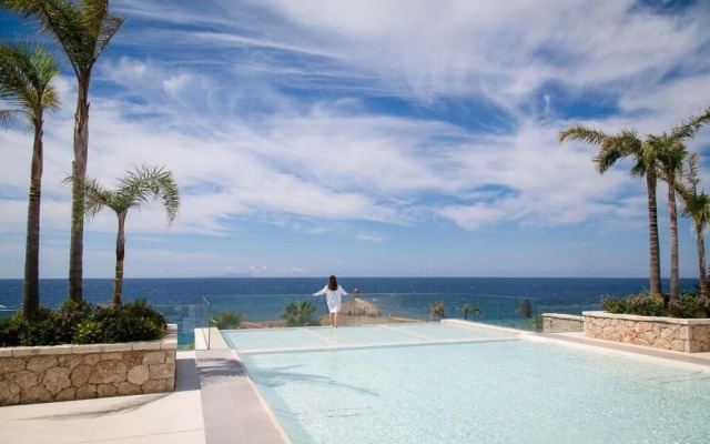 Empire Beach Resort
