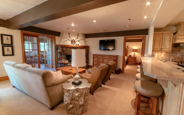 Luxury One Bedroom 1 Suite