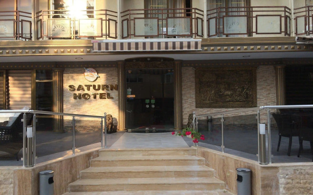 Saturn Hotel