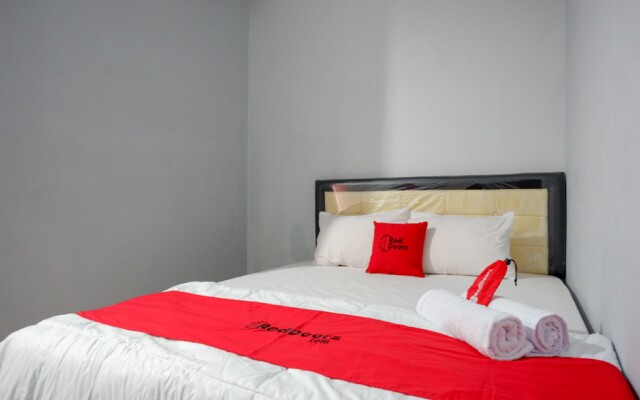 RedDoorz @ Hotel Grand Aulia Majene