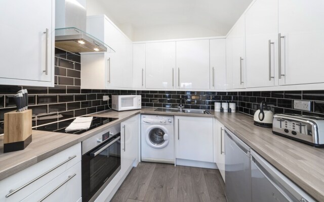 Citadel Apartments Aldgate