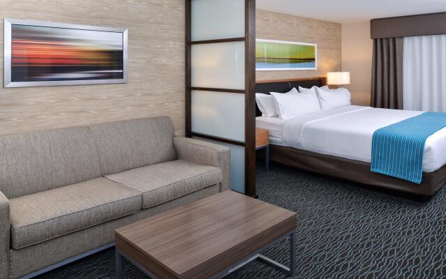 Holiday Inn Hotel & Suites Edmonton Airport & Conference Ctr, an IHG Hotel