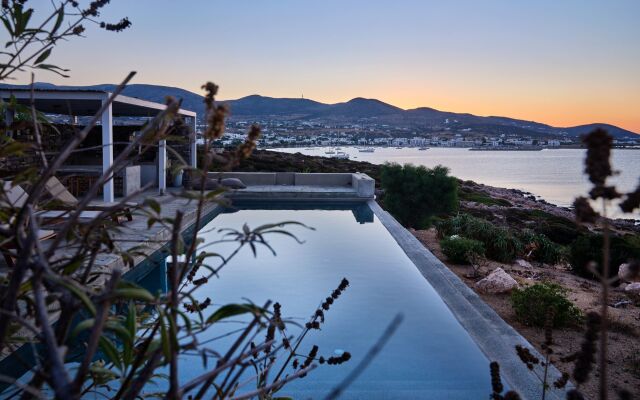Seafront Villa Paros