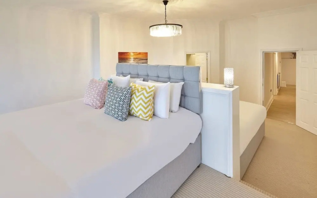 Host Stay Sea Forever Seafront Villa