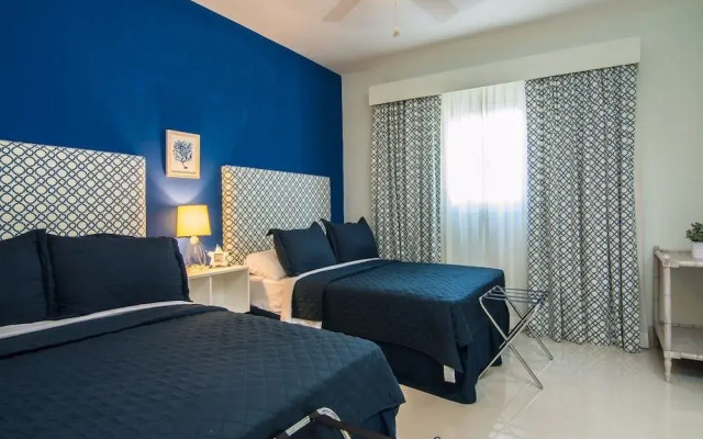 Beach Front Luxury Apartment - BlueBeach