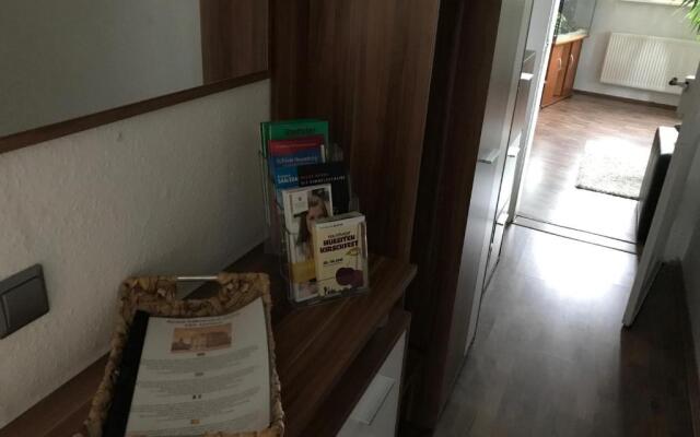 Klein Apartment mit 2 Ferienwohnungen