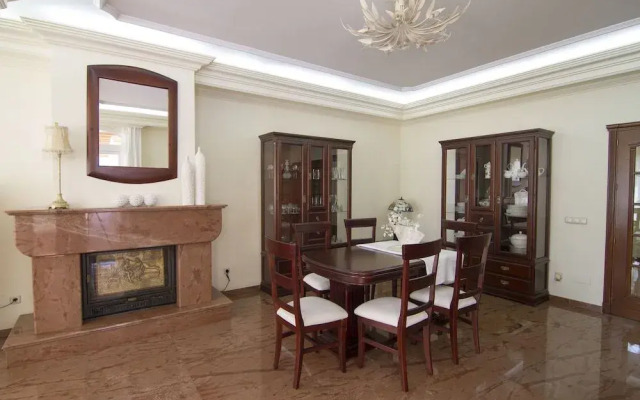 Villa Pergola