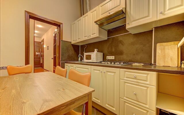 Peter the Great Apartments 