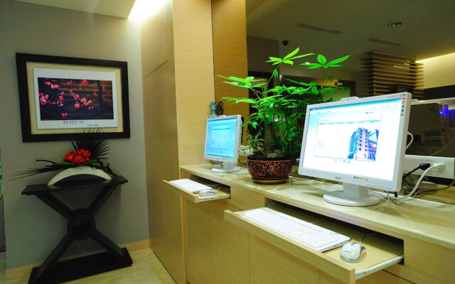 Harmony Hotel