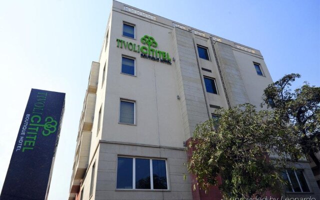OYO Townhouse 015 Lajpat Nagar