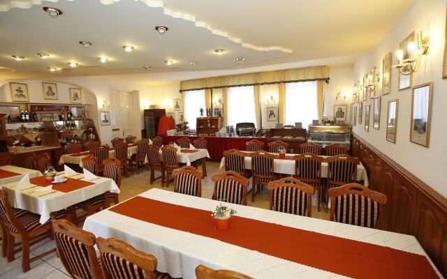 Hotel Korona Eger