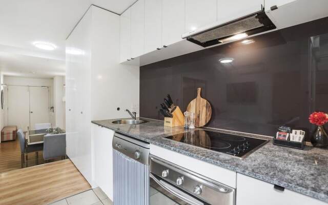 Corporate Stayz at Collins