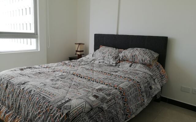 Cmodo Apartamento