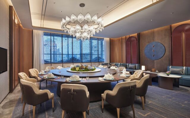 Intercontinental Zhengzhou by IHG