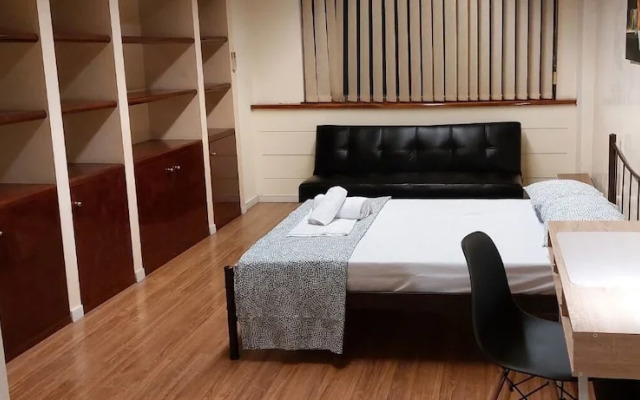 Deluxe apartment 12BD 6BATH