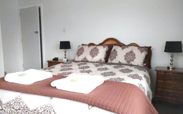 Airport Silver Fern Accommodation