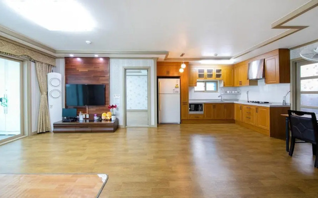 Samcheok Eoulim Pension