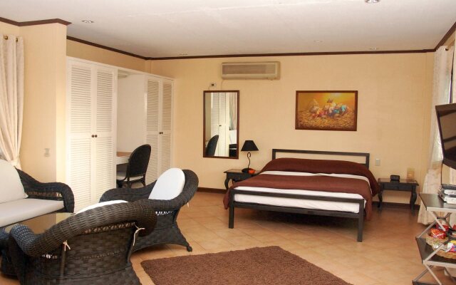 Apartelle Royal