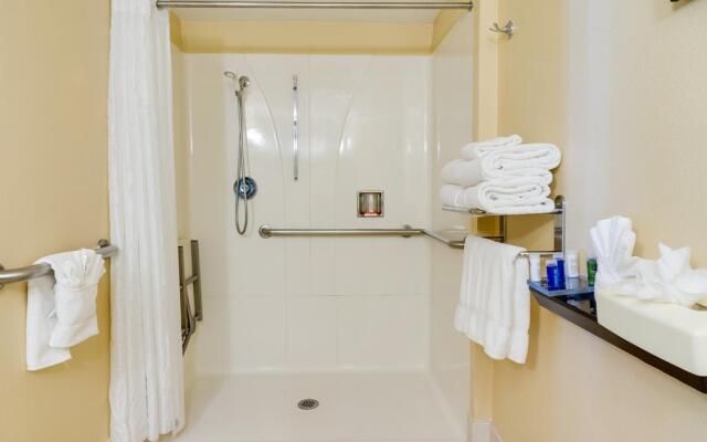 Buena Park Grand Hotel & Suites