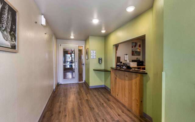 Extended Stay America Select Suites - Lubbock - South