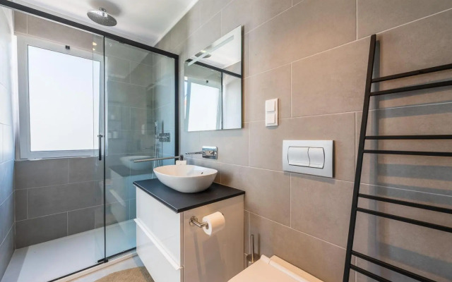 Central Town 2-Bedroom Apartment Albufeira