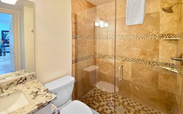 Gulf Paradise by Destin Getaways