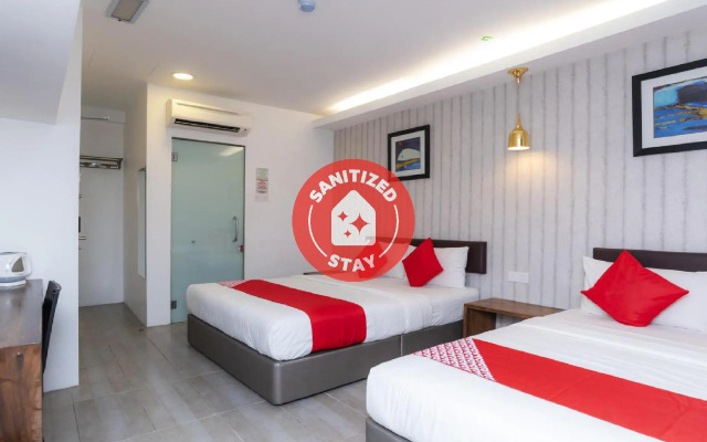 OYO 89355 Big Big Hotel