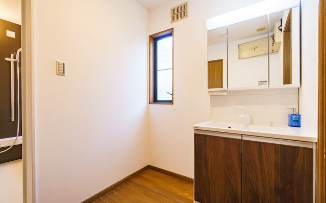 Mitsuyakita 1-chome House