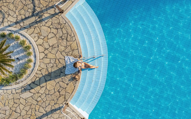 Roda Beach Resort & Spa