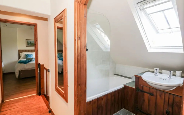 Five Mile House Barn