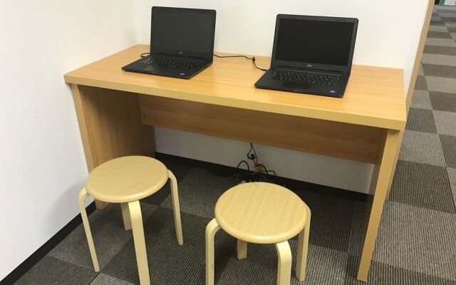 81's Inn Fukuoka - Hostel