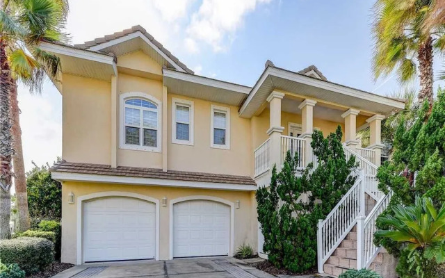 Sand Castle - Four Bedroom Home