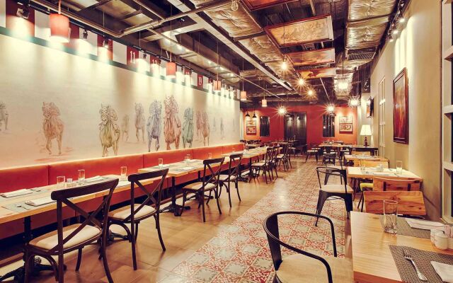 Mercure Danang French Village Bana Hills