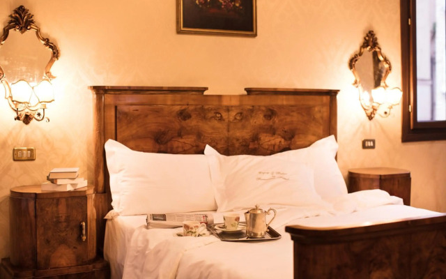 Hotel Flora