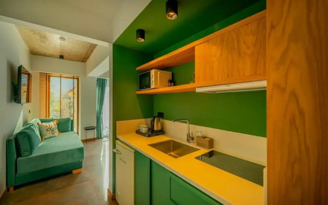 Nakas Hotel