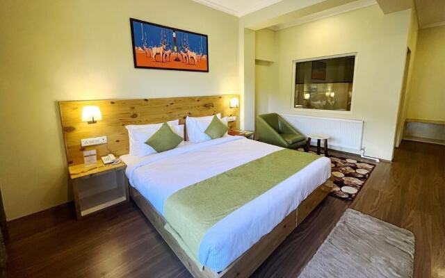 Crown Himalaya Hotel
