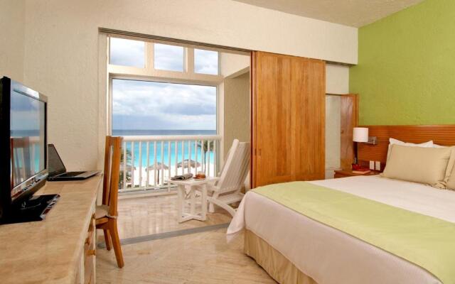 Club Regina Cancun