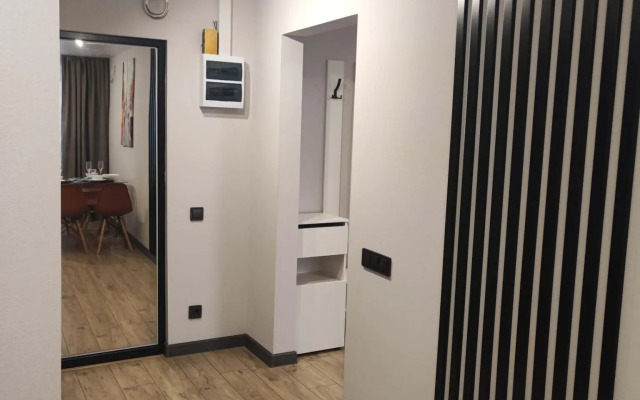 Апартаменты на проспекте Кирова 178