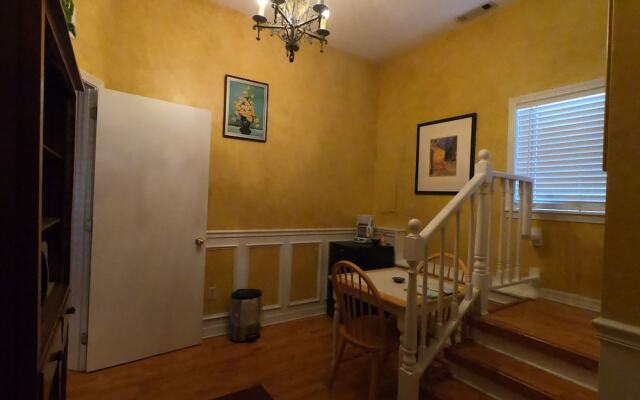 TradeWinds Lodging Bed and Breakfast