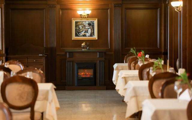 Hotel Carmen