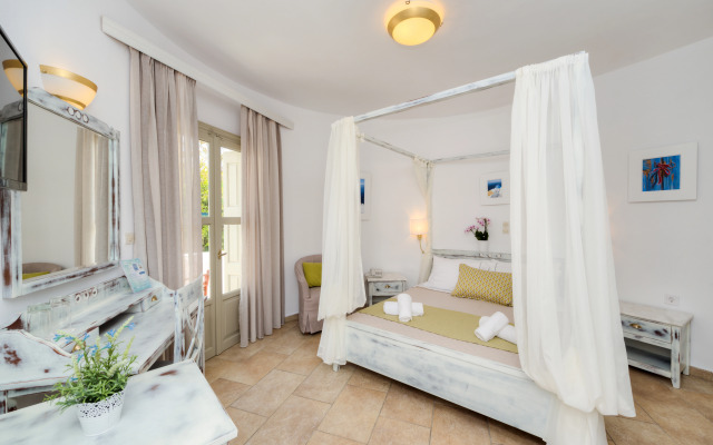 Hotel Mathios Village