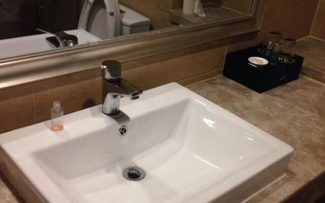 Jiaxing Haide Holiday Hotel