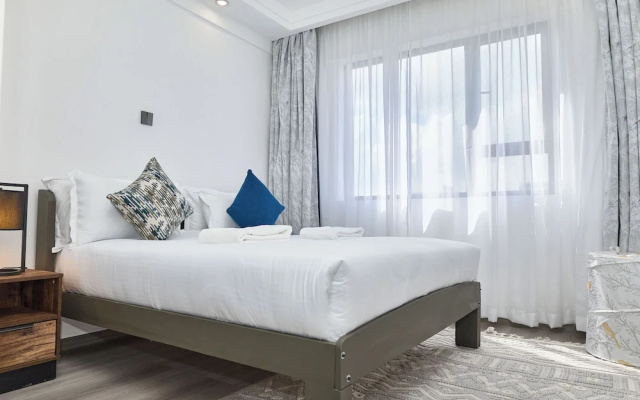 Nari By Edmor Suites