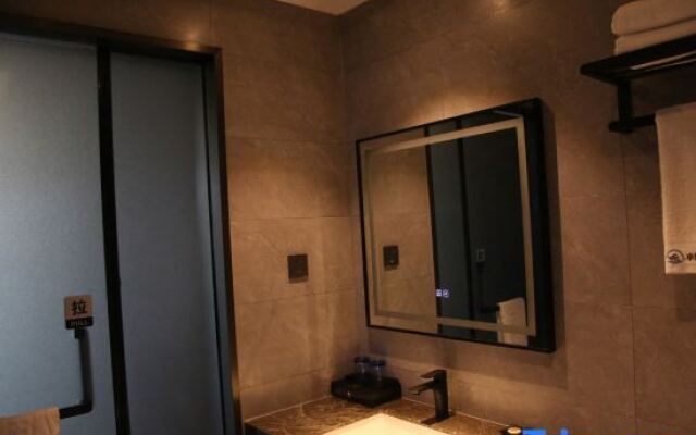 Zoneyou Ark Hotel