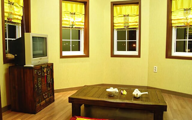 Taean Diana Pension